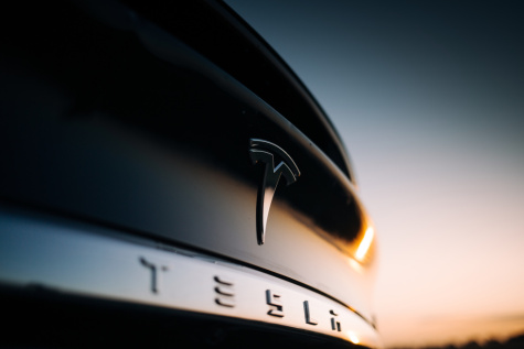 Knock-out EV delivery numbers see Tesla stock close on $1,200 featured picture